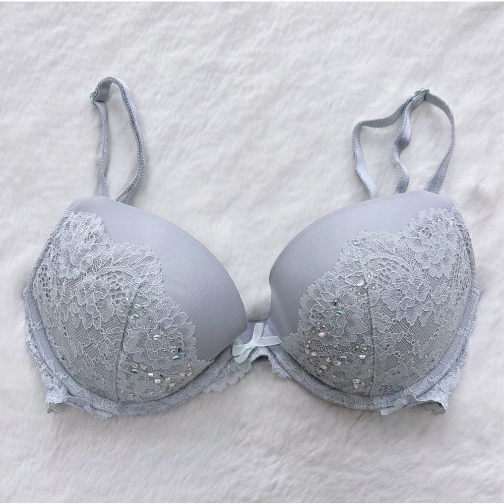 Victoria’s Secret Dream Angels Push Up Rhinestone Bra Light Gray size 32D